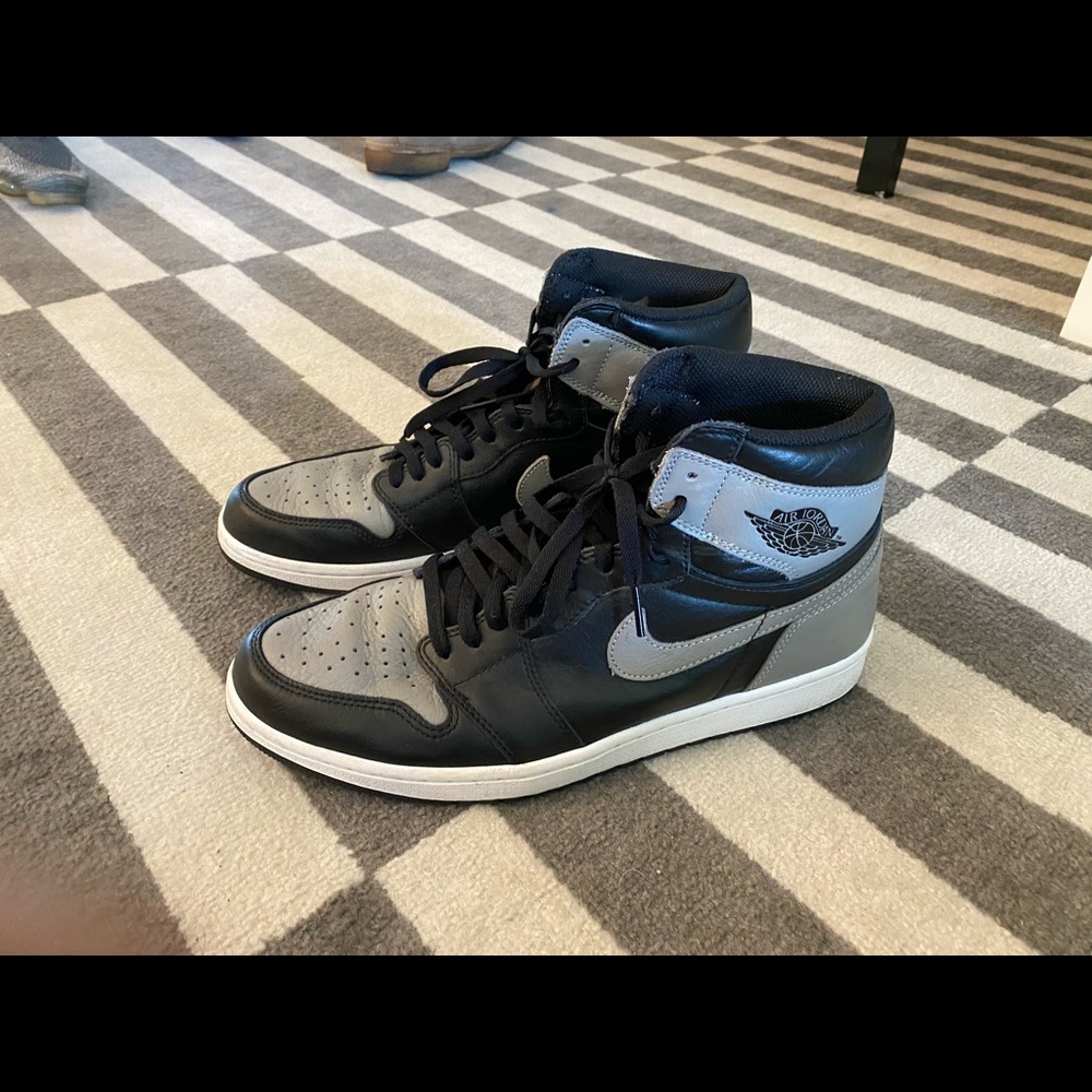 Air Jordan 1 Shadow (2018)